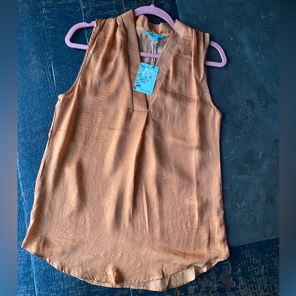 NWT Boutique Copper Silky Sleeveless Top Size Small Casual Workwear Professional